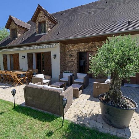 Le Clos Magedon Medan Kültér fotó